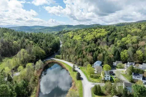 141 Dawn Drive Hartford VT 05001
