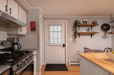 141 Dawn Drive Hartford VT 05001