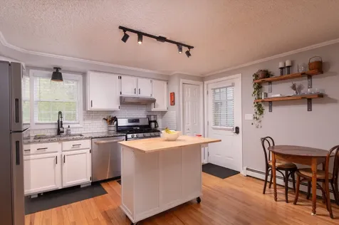 141 Dawn Drive Hartford VT 05001