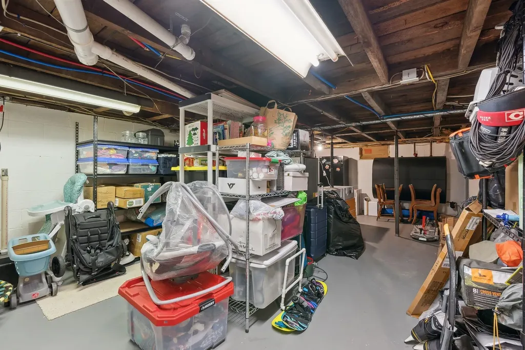 29 Pine Street Rollinsford NH 03869