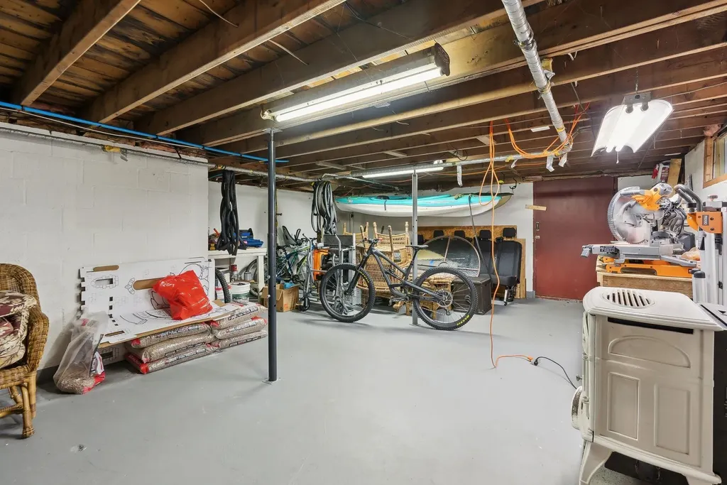 29 Pine Street Rollinsford NH 03869