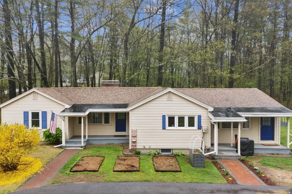 29 Pine Street Rollinsford NH 03869