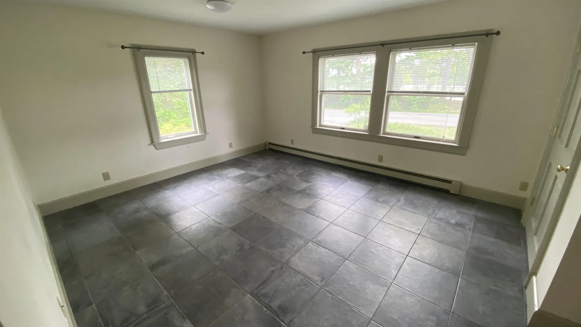 275-279 Mast Road Durham NH 03824