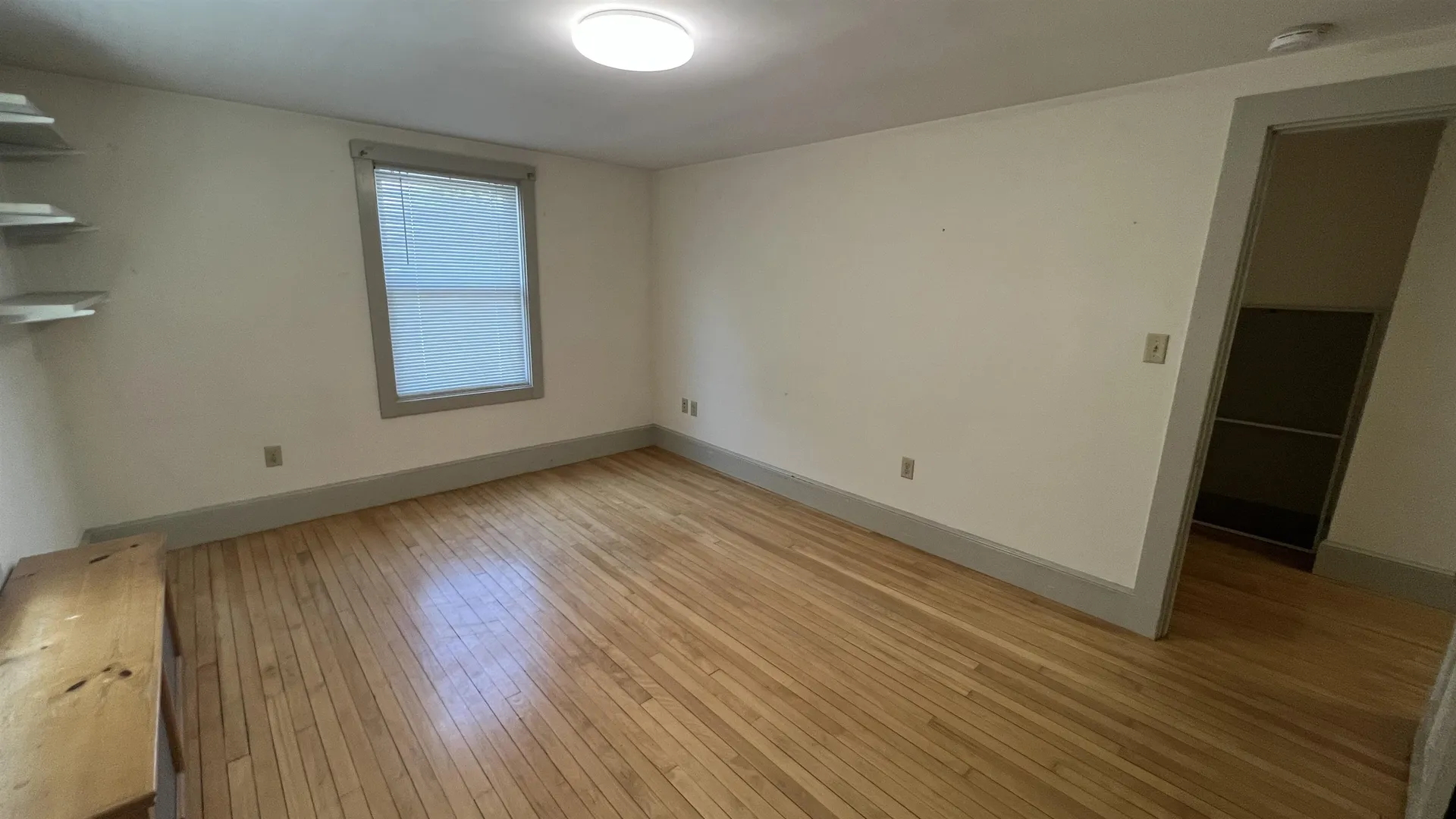 275-279 Mast Road Durham NH 03824