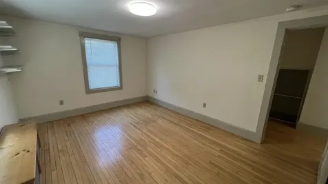 275-279 Mast Road Durham NH 03824