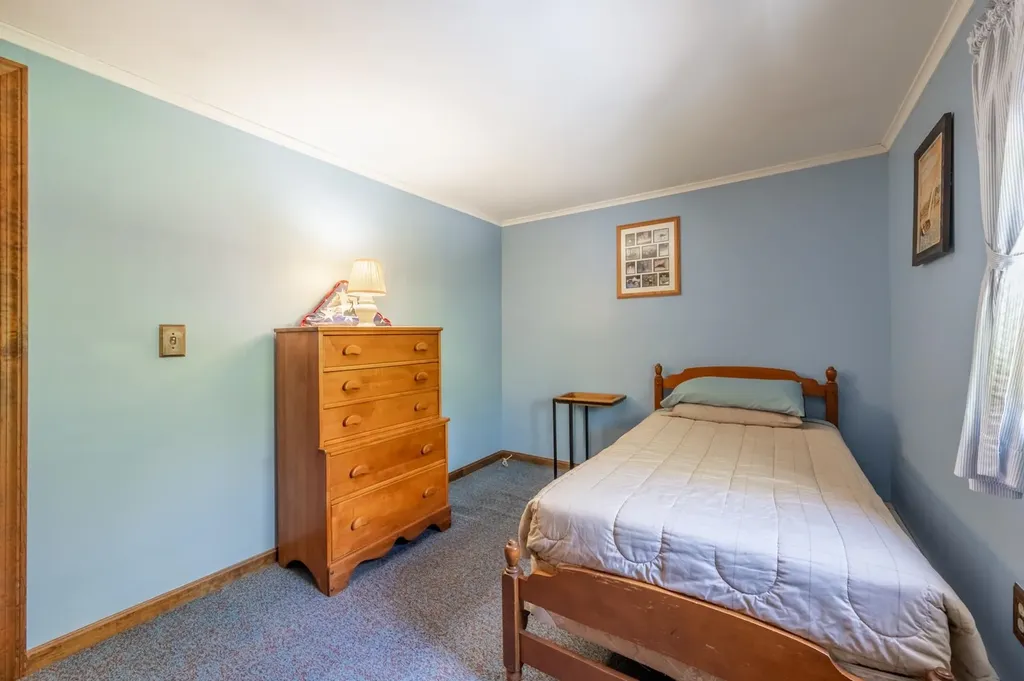 20 Church Street Bradford NH 03221