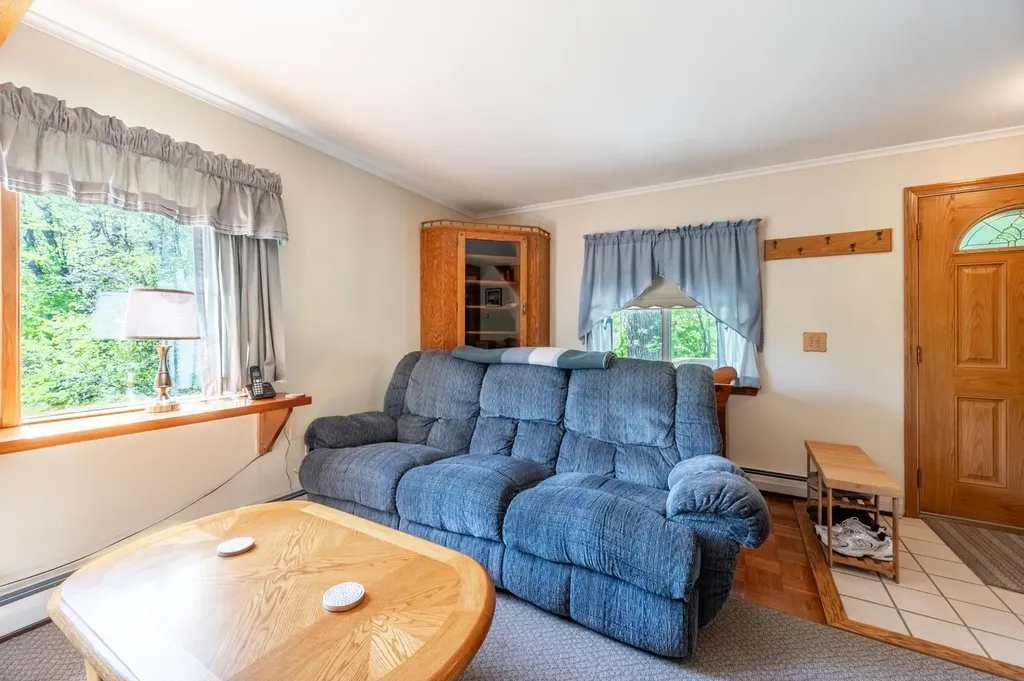 20 Church Street Bradford NH 03221