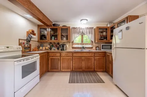 20 Church Street Bradford NH 03221