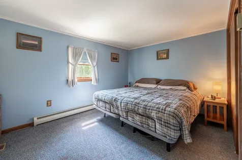 20 Church Street Bradford NH 03221