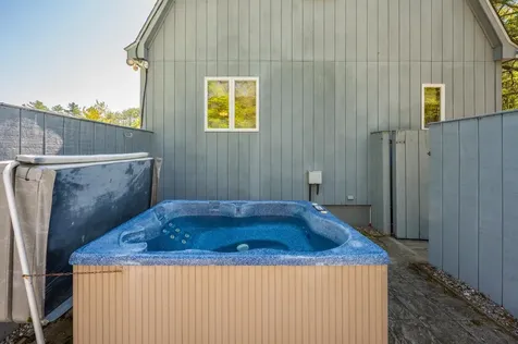 20 Church Street Bradford NH 03221