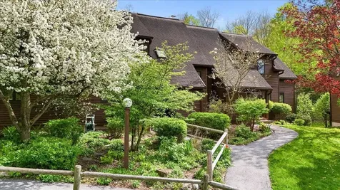 486 Acorn Lane Shelburne VT 05482