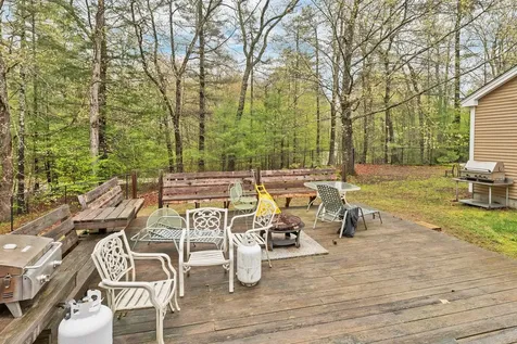 6 Phoenix Drive Kingston NH 03848
