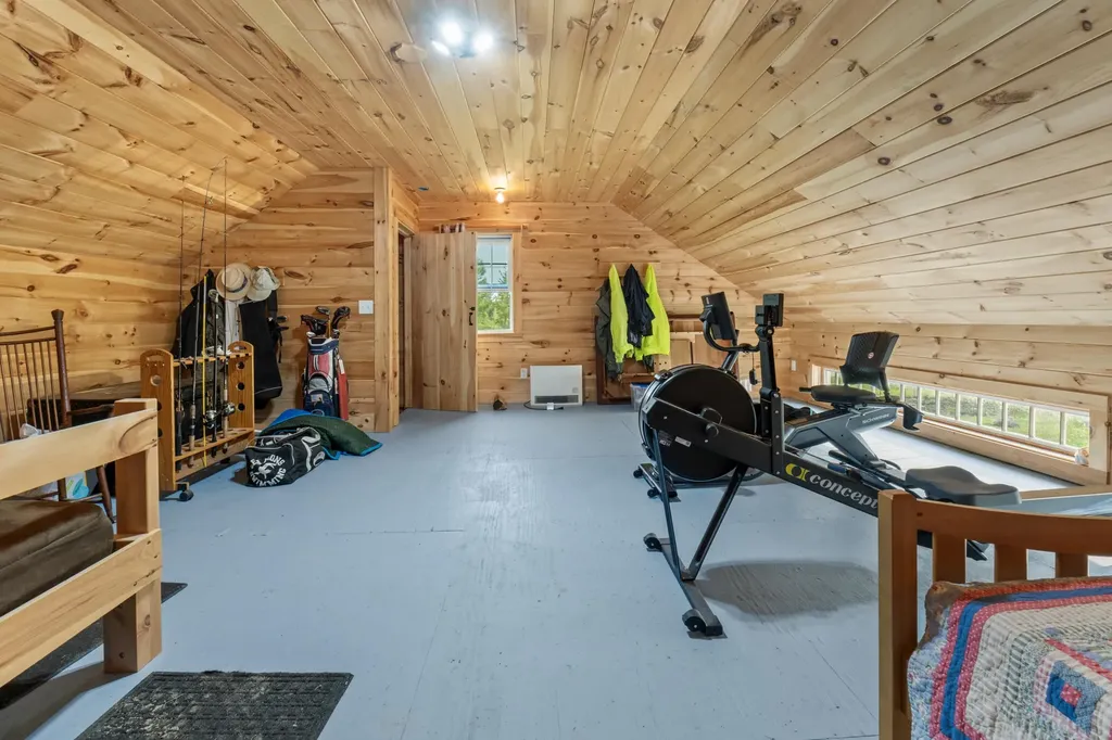 186 Huntress Bridge Road Effingham NH 03882