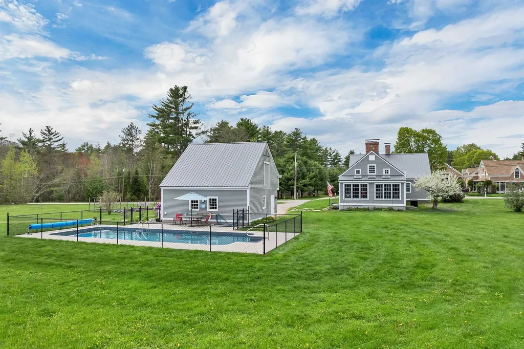 186 Huntress Bridge Road Effingham NH 03882