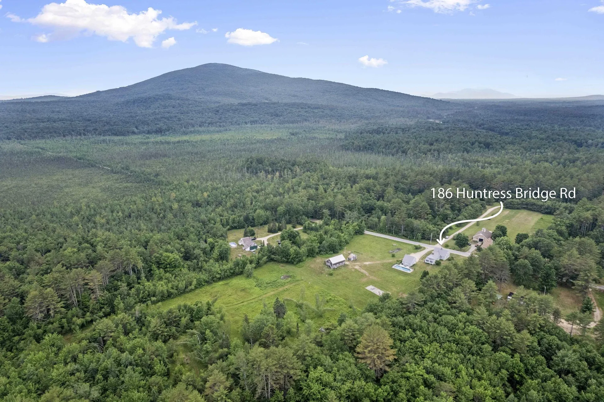 186 Huntress Bridge Road Effingham NH 03882