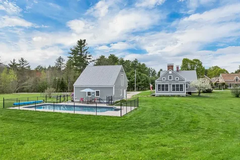 186 Huntress Bridge Road Effingham NH 03882