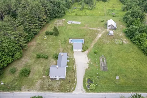186 Huntress Bridge Road Effingham NH 03882