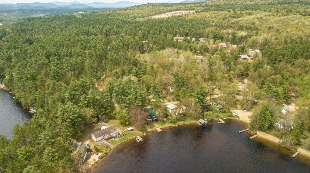 59 Lake Road Wakefield NH 03872