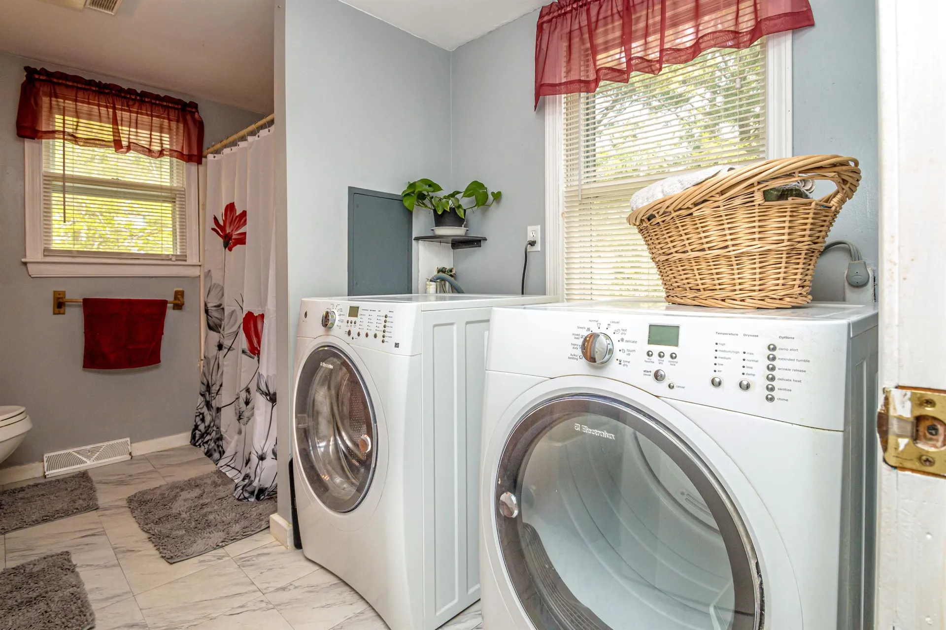 59 Lake Road Wakefield NH 03872