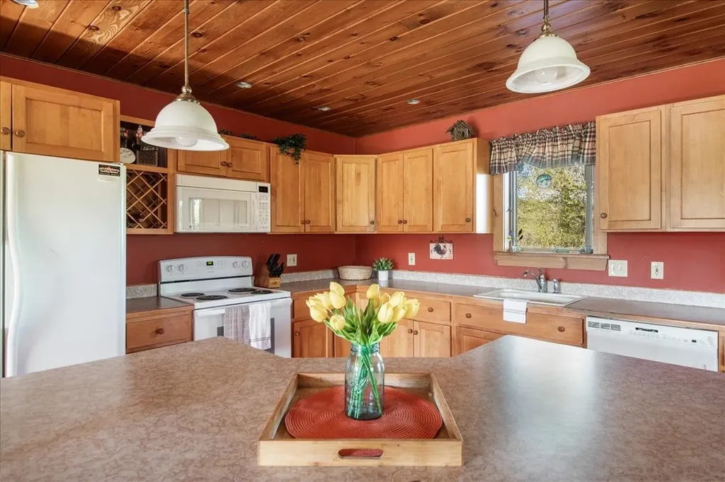 1565 Marvin Road Berkshire VT 05450