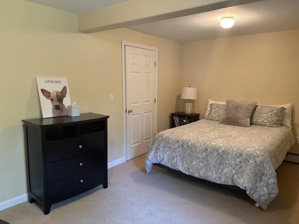 11 Fieldstone Drive Hooksett NH 03106