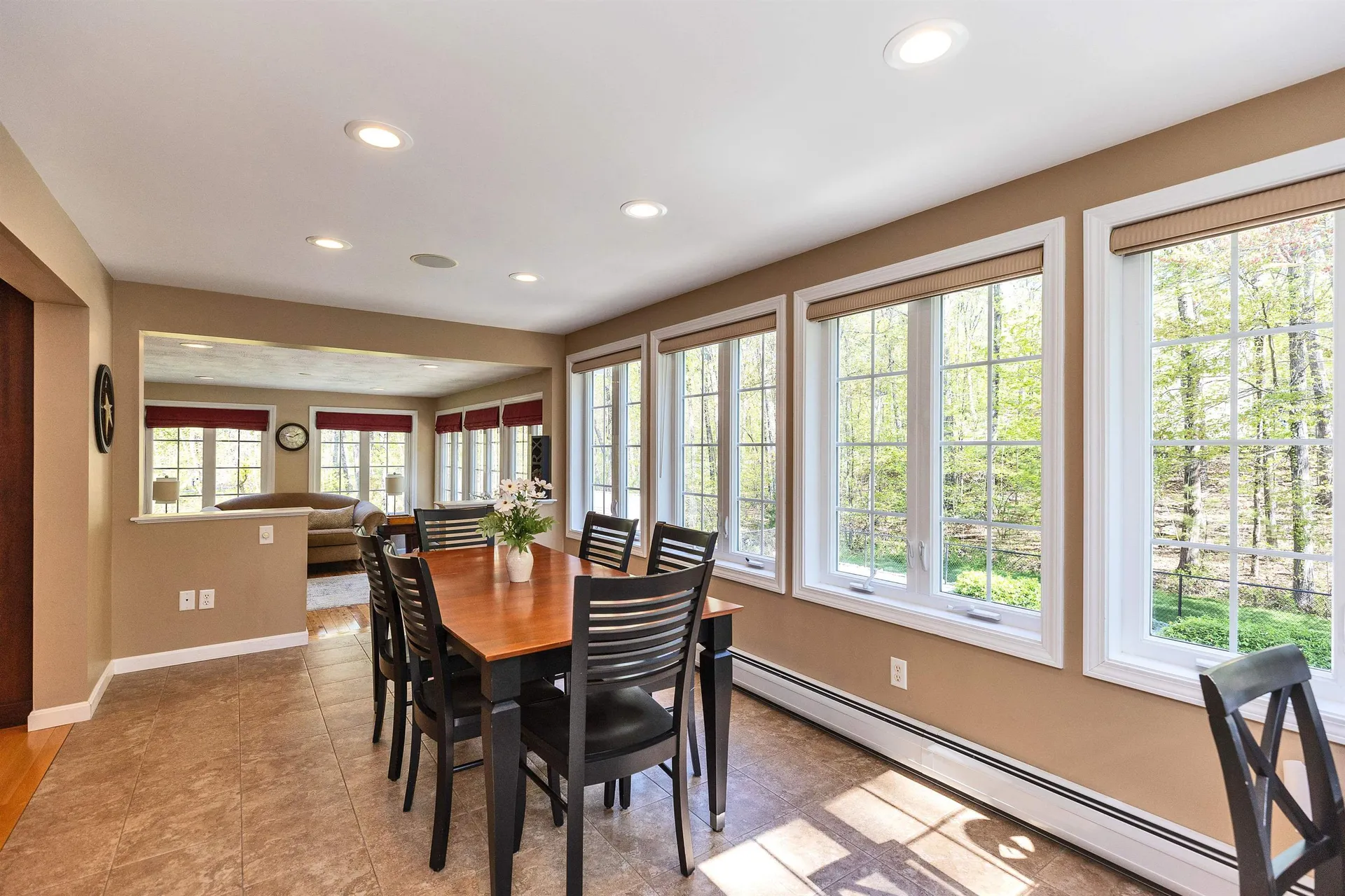 11 Fieldstone Drive Hooksett NH 03106