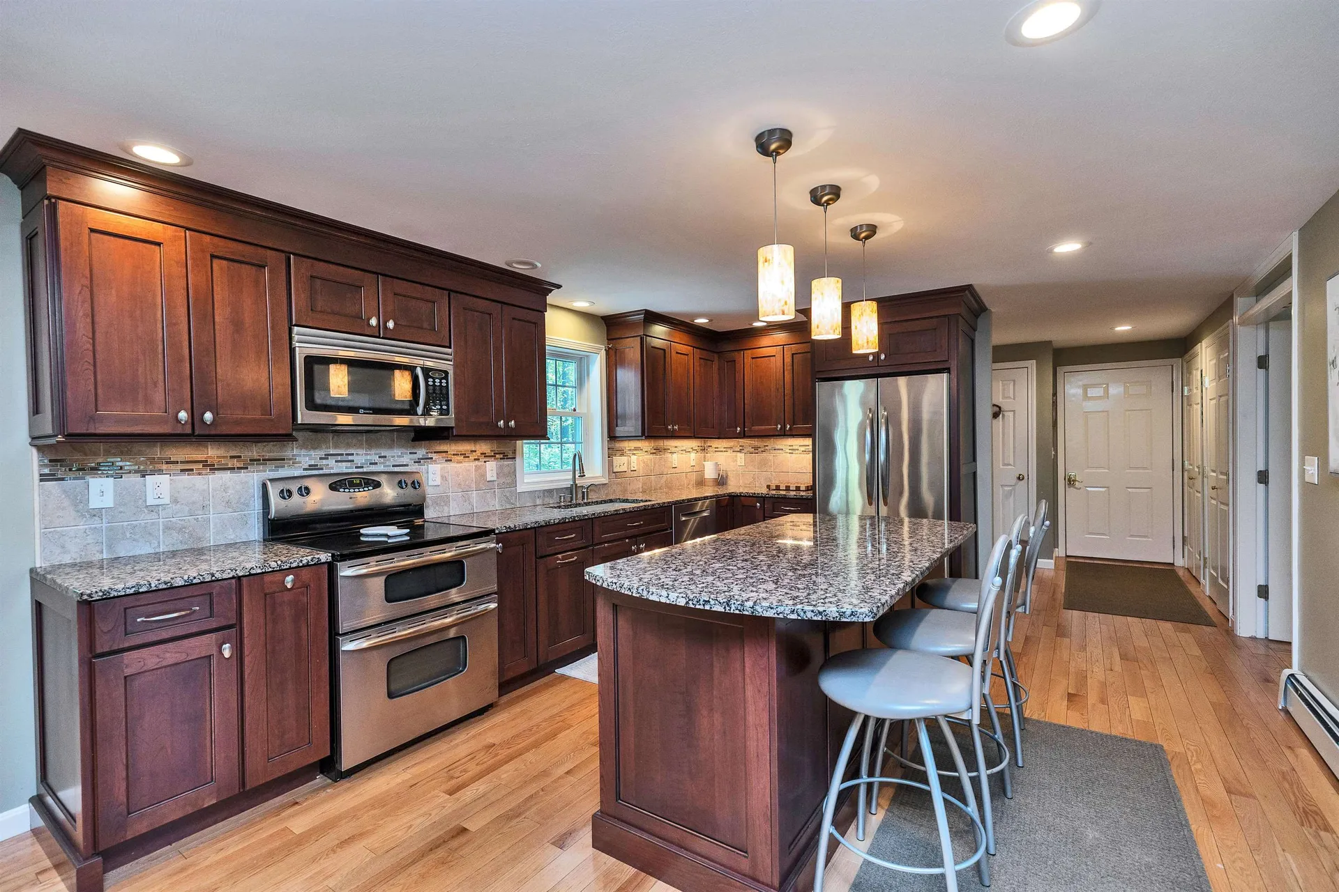 11 Fieldstone Drive Hooksett NH 03106