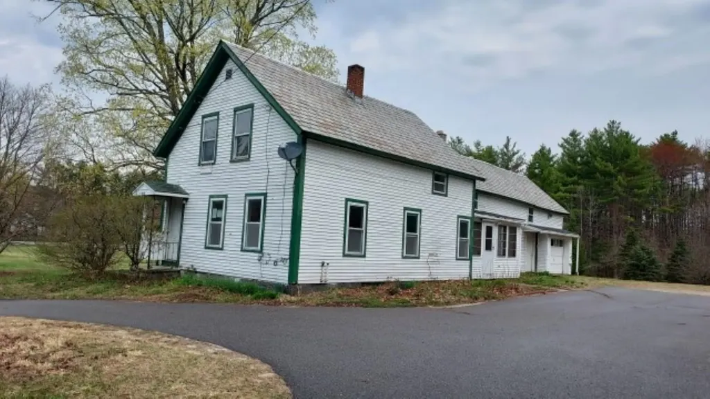 515 Forest Lake Road Winchester NH 03470