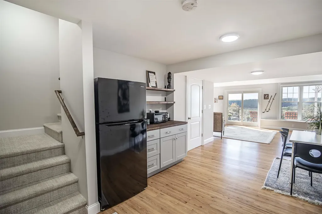 20 Del Ray Drive Windham NH 03087