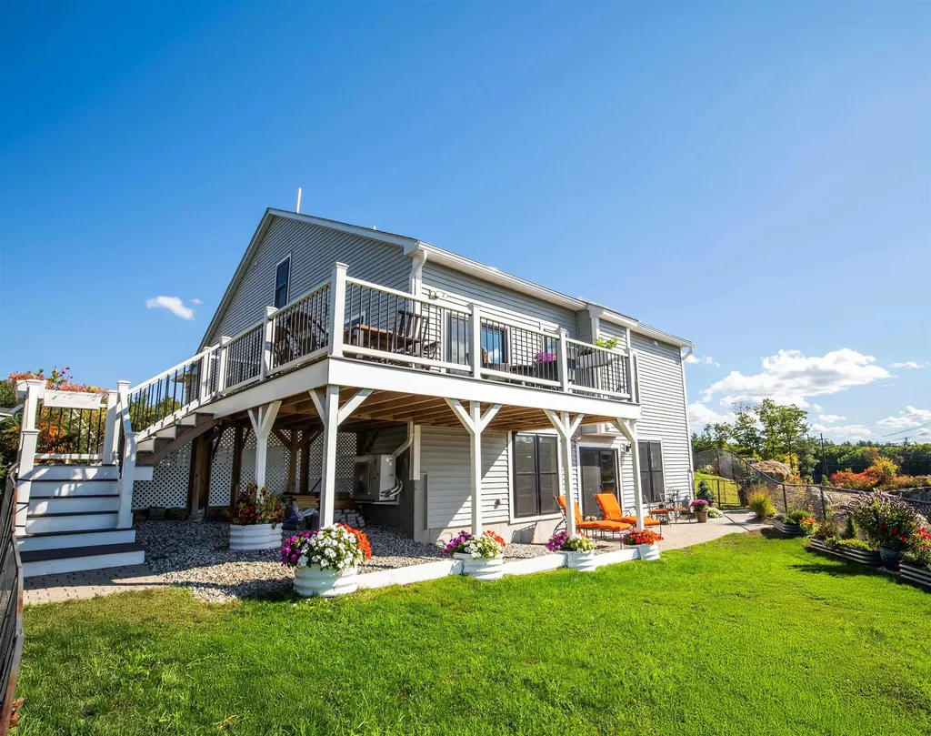 20 Del Ray Drive Windham NH 03087