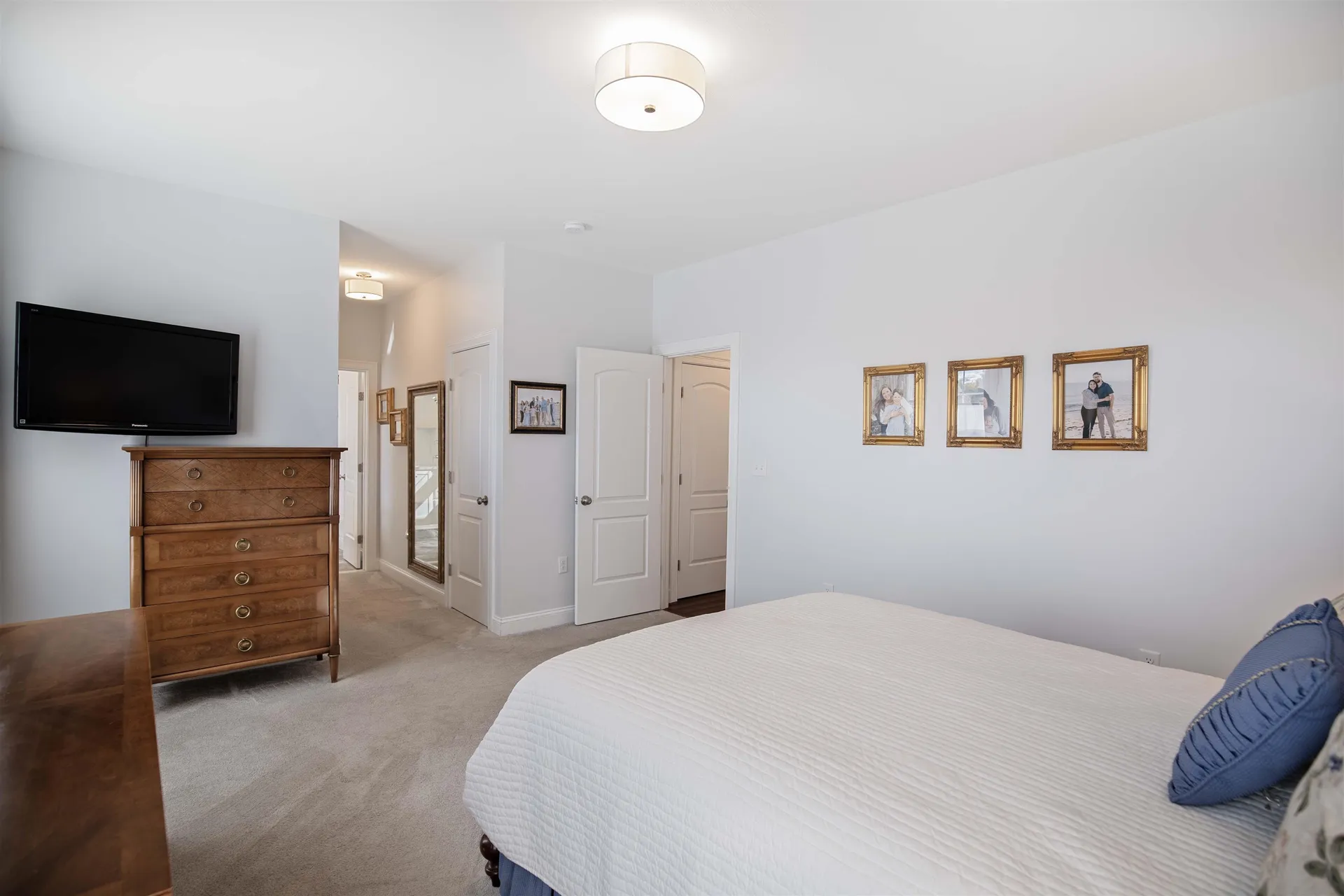 20 Del Ray Drive Windham NH 03087