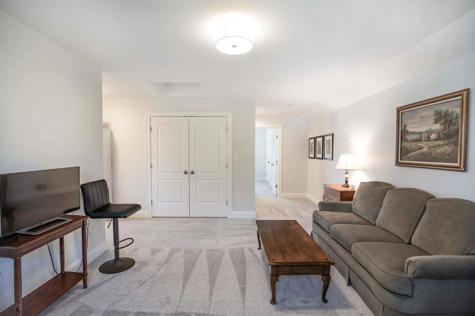 20 Del Ray Drive Windham NH 03087