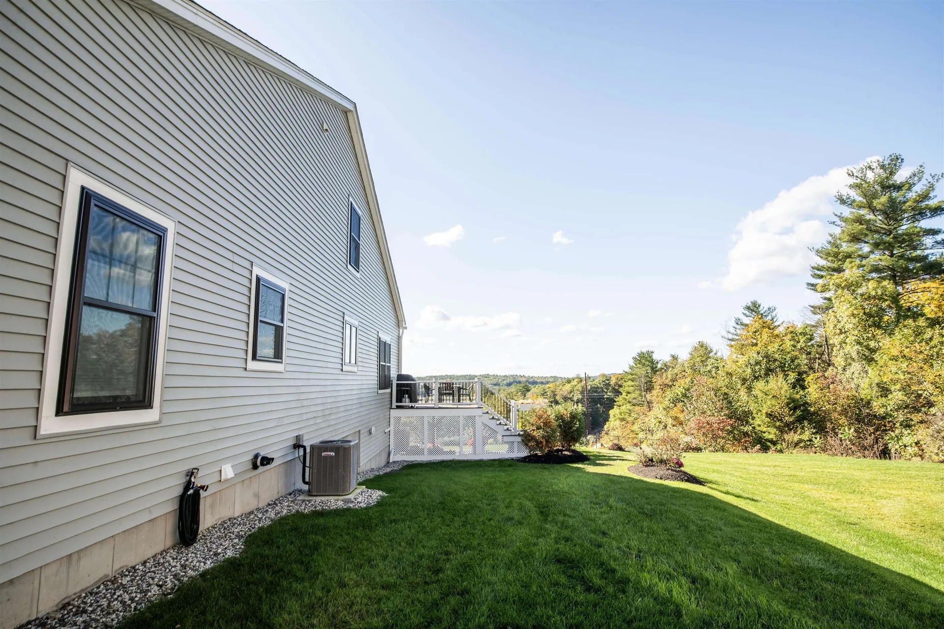 20 Del Ray Drive Windham NH 03087