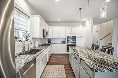 20 Del Ray Drive Windham NH 03087