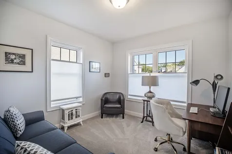 20 Del Ray Drive Windham NH 03087