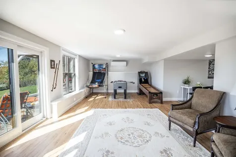 20 Del Ray Drive Windham NH 03087