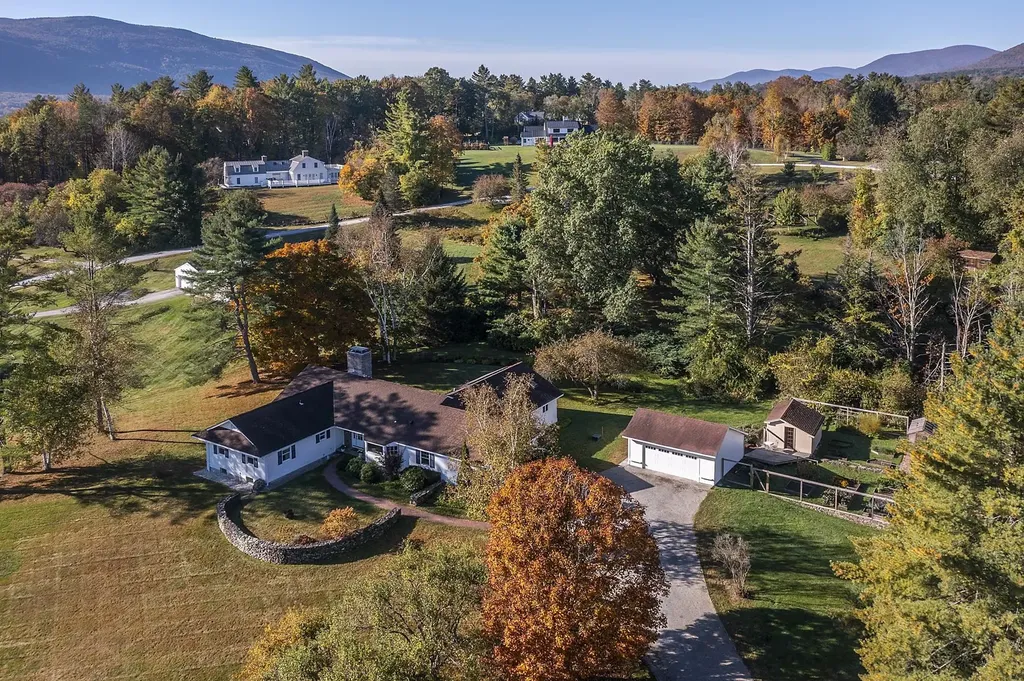 693 Longview Drive Manchester VT 05254