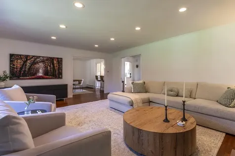 693 Longview Drive Manchester VT 05254