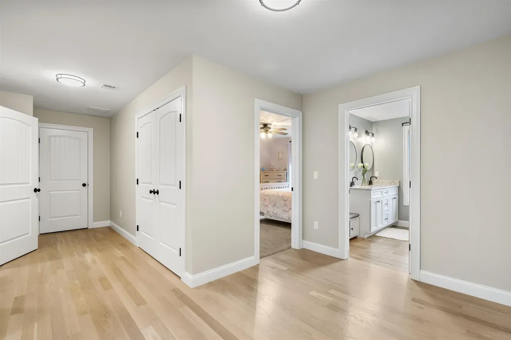 12 Tanya Lane Brentwood NH 03833