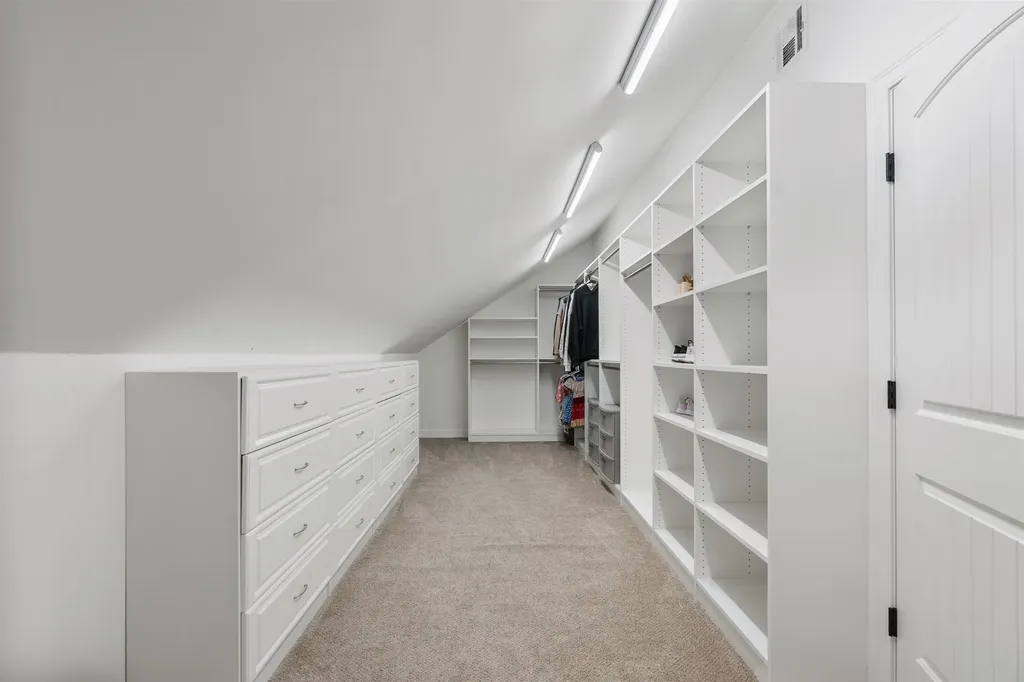 12 Tanya Lane Brentwood NH 03833