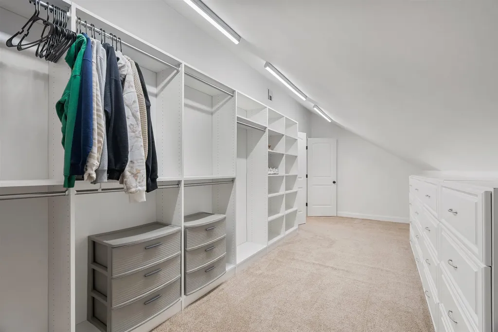 12 Tanya Lane Brentwood NH 03833