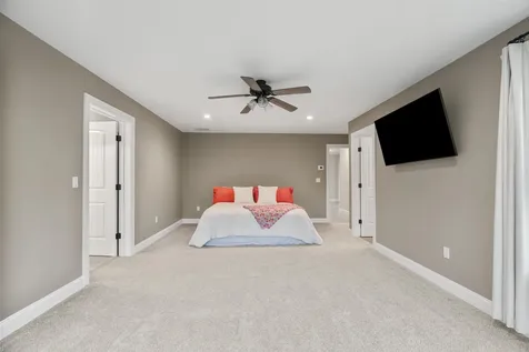 12 Tanya Lane Brentwood NH 03833