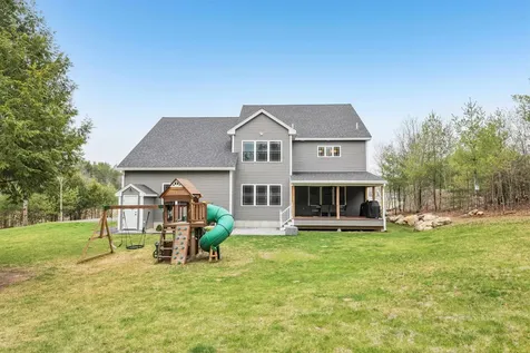 12 Tanya Lane Brentwood NH 03833