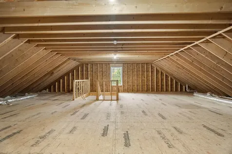 12 Tanya Lane Brentwood NH 03833