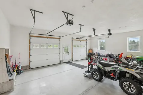 12 Tanya Lane Brentwood NH 03833