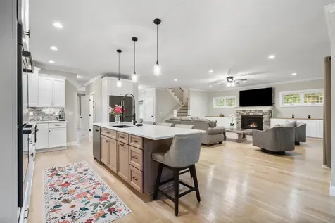 12 Tanya Lane Brentwood NH 03833