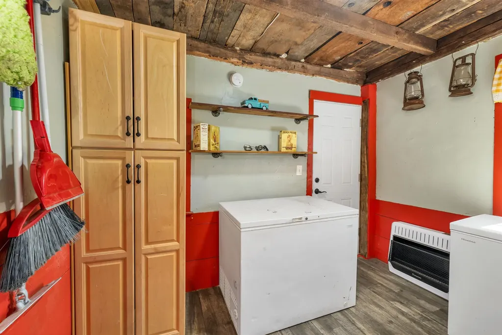 11 Lane Road Chichester NH 03258