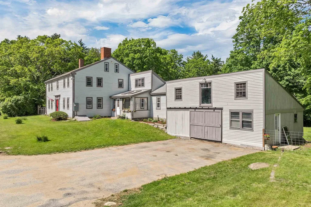 11 Lane Road Chichester NH 03258