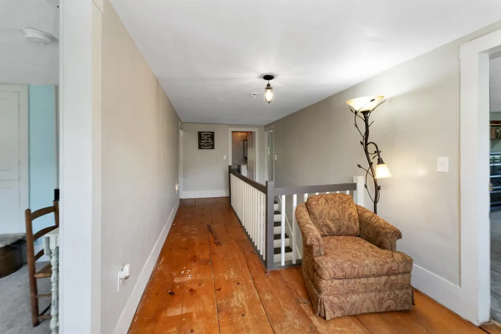 11 Lane Road Chichester NH 03258