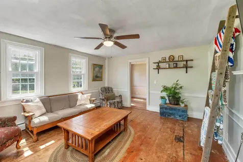 11 Lane Road Chichester NH 03258